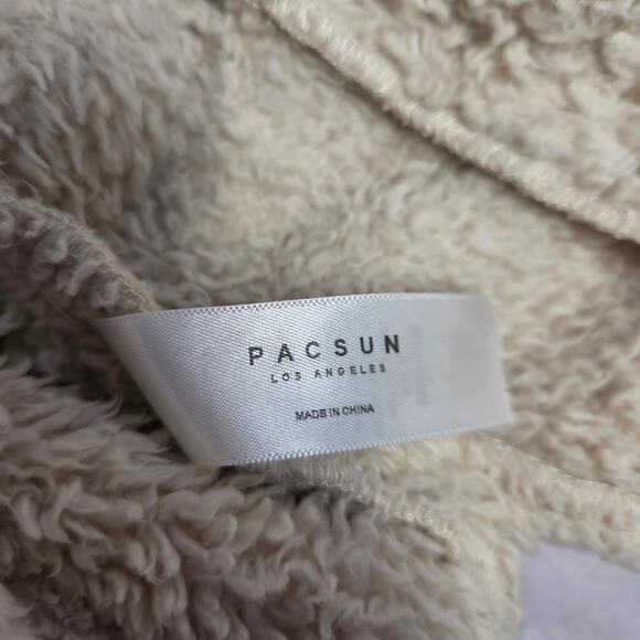 Pacsun Utility Sherpa Fuzzy Button front Shacket Cream Men's Medium - Picture 6 of 7